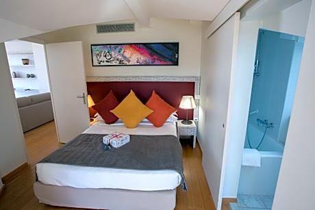 Penthouse Suite with Terrace - Free Spa Access