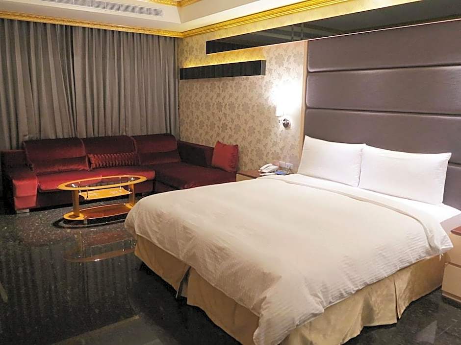 Gold Sand Hotel