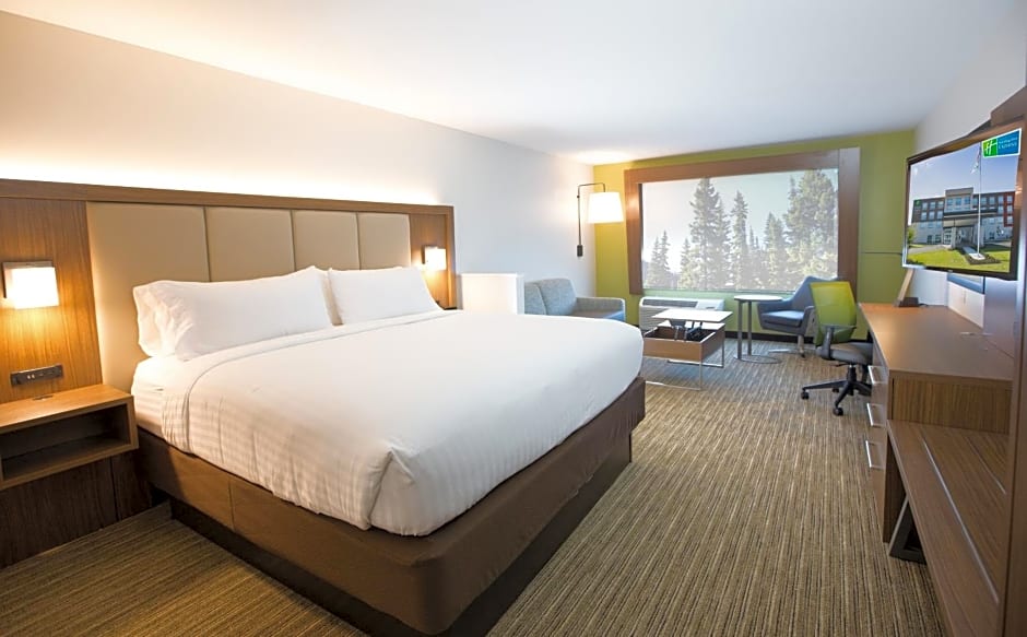 Holiday Inn Express & Suites Greenwood North By IHG