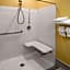 Microtel Inn & Suites by Wyndham Stockbridge/Atlanta I-75
