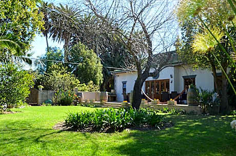 B&B Sauvignon Country Lodge