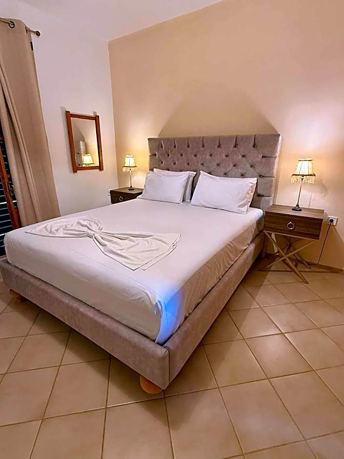 Evita Luxury Apartments