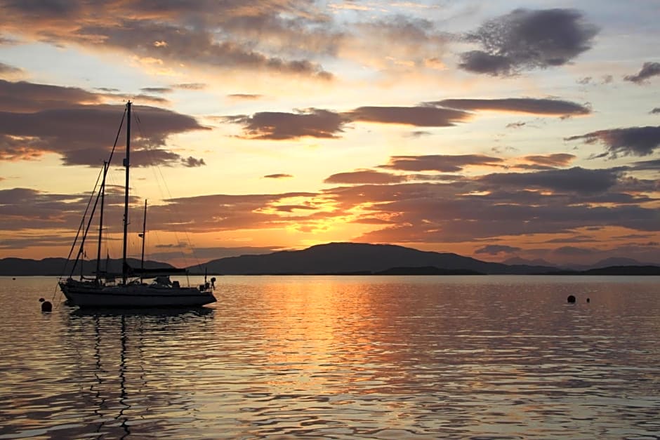 Crinan Hotel