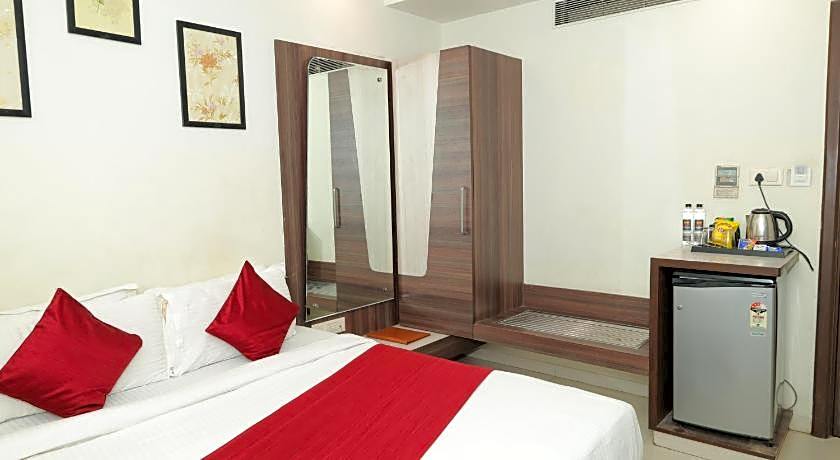 Hotel Somdeep Palace