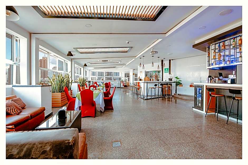 Holiday Inn Dar Es Salaam By IHG