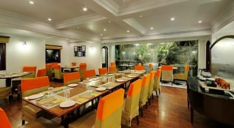 Lemon Tree Premier - The Atrium