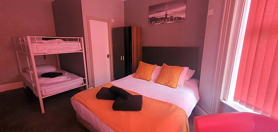 Las Palmas Hotel by the Sea