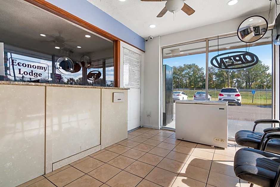 Economy Lodge Portsmouth