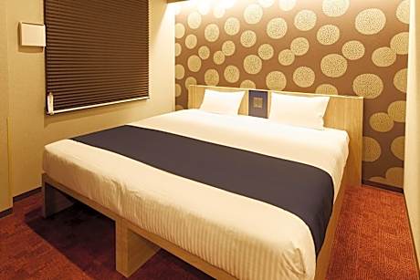 Universal King Room with Washing Machine