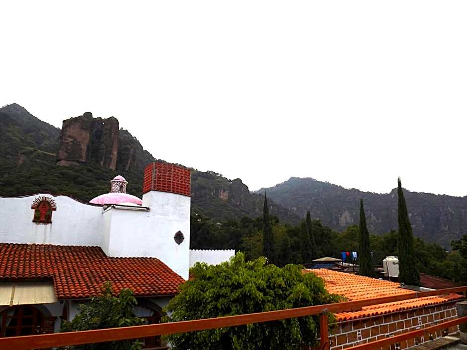 Hospedaje San Antonio Tepoztlan.