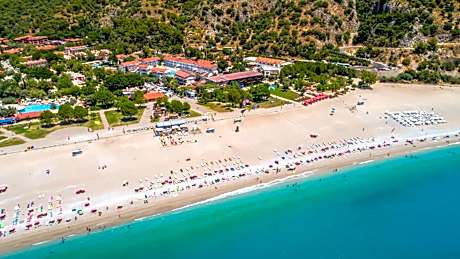 Belcekum Beach Hotel