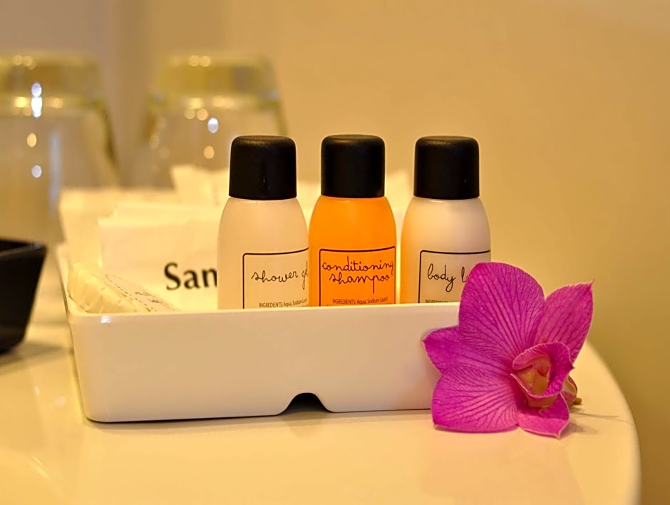 Iyarin@tuk Chang Ratchayothin Hotel