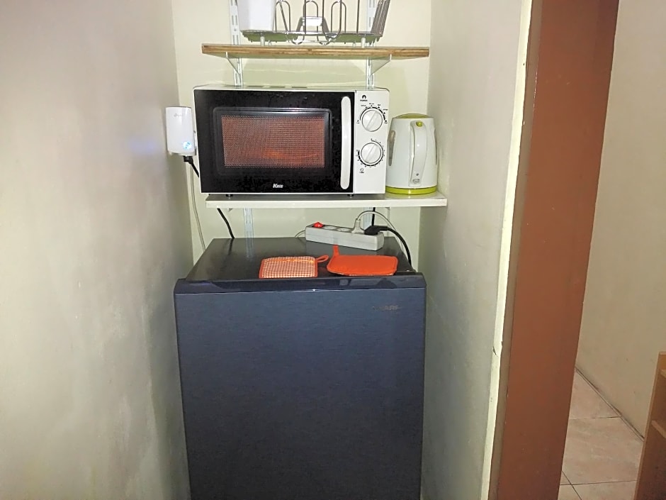 GIO Guesthouse Bogor (perlu bukti nikah)