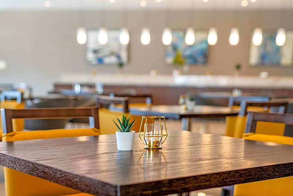 Cambria Hotel Bloomington Mall of America Minneapolis Airport