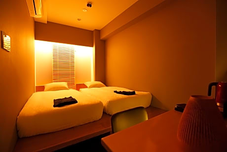 Twin Room - Non-Smoking