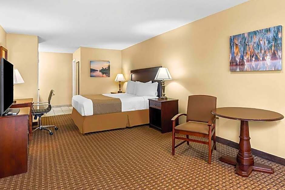 Best Western Forest Inn