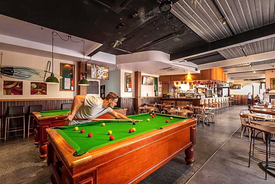 Summer House Backpackers Melbourne