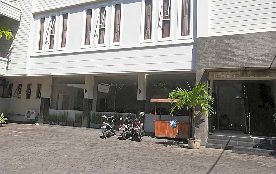 Hotel Syariah Arini Solo