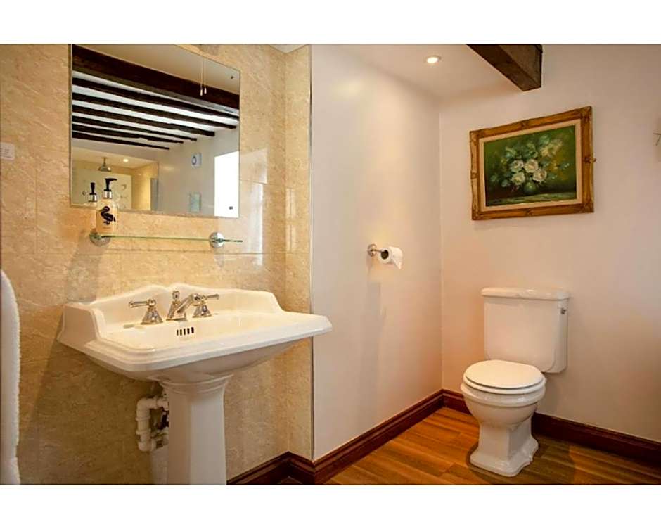 The Rose and Crown Hotel