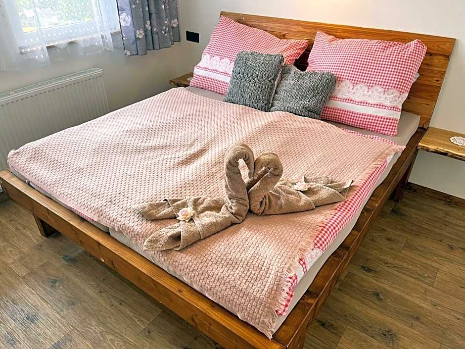 Chata POD HOUBOVÝM VRCHEM 2