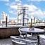 Brown-Dot Hotel Gupo