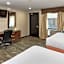 Econo Lodge Inn & Suites