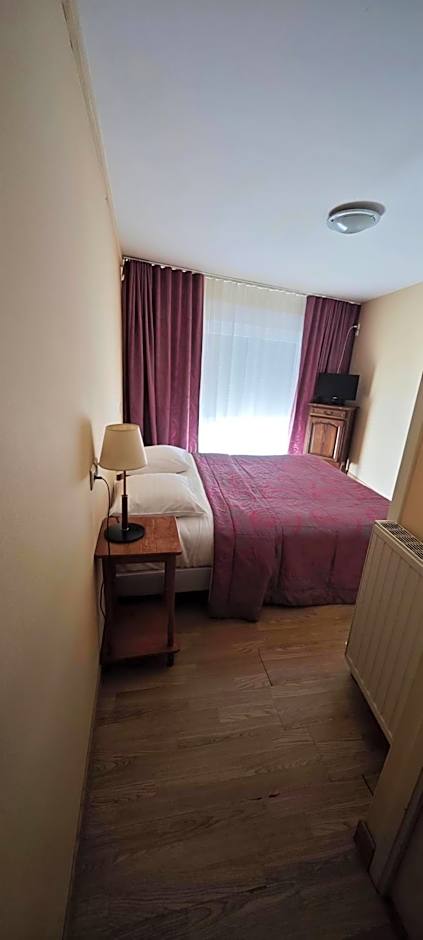 Hotel De France