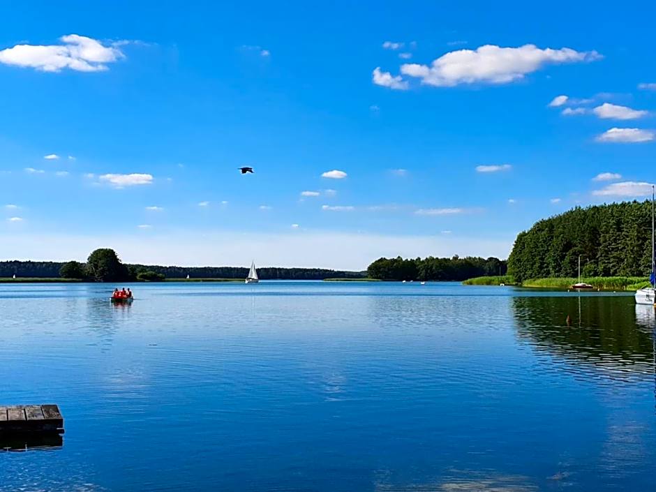 MILOCHÓWKA - dom drewniany bliźniak