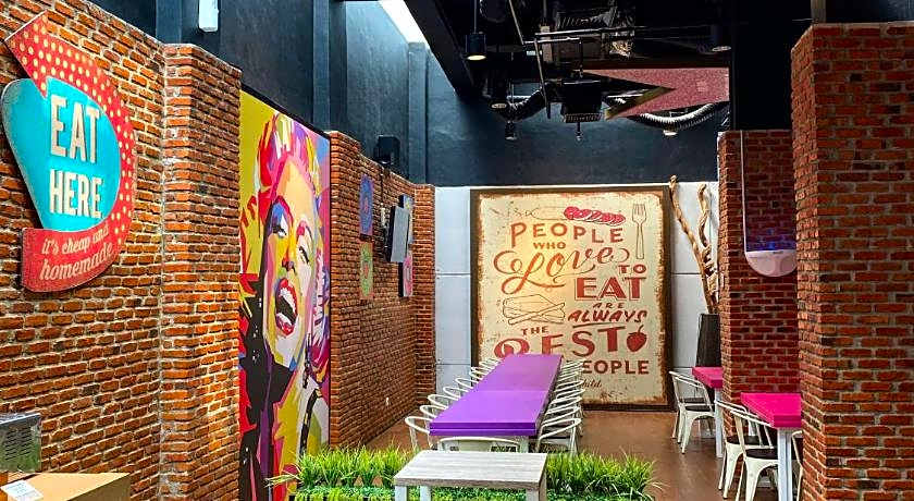 Fame Hotel Gading Serpong