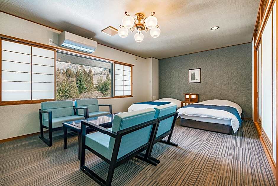 Photo 1 of 8 of Suite