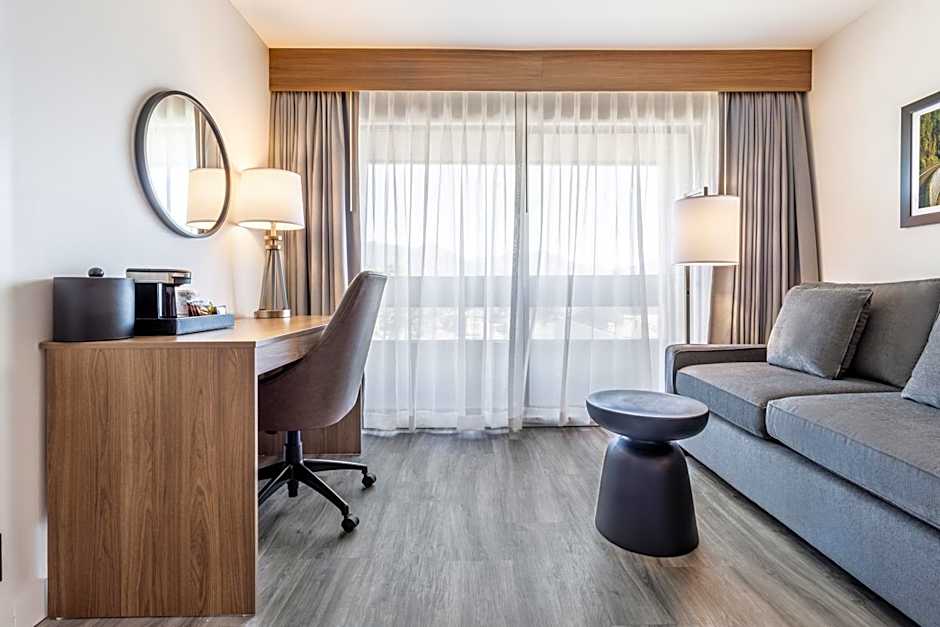 Atrium Hotel Vancouver