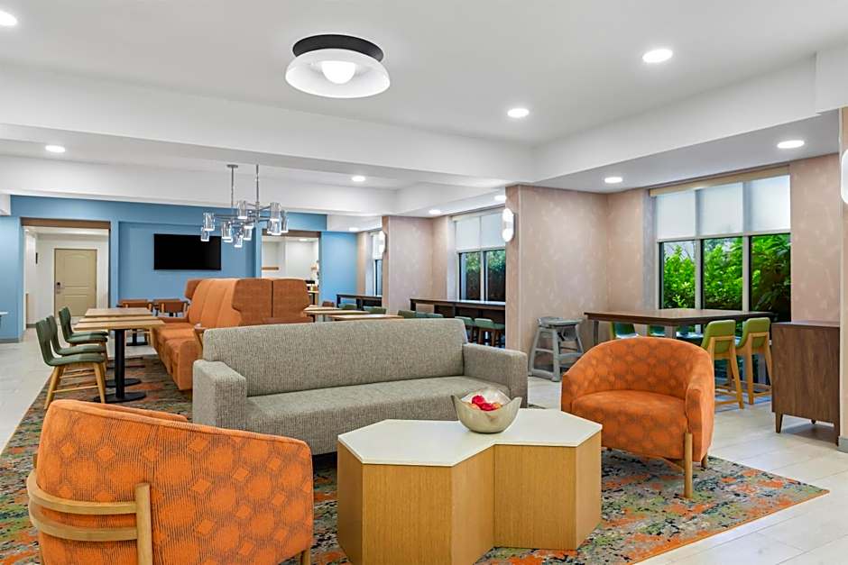 Hampton Inn By Hilton Gainesville-Haymarket