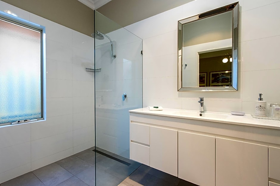 Durham Lodge Bed & Breakfast