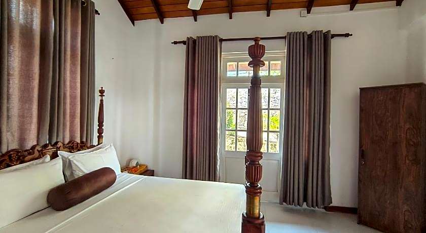 Sky Lodge