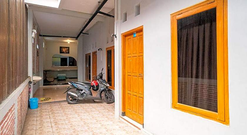 RedDoorz @ Jotel Guest House Medan