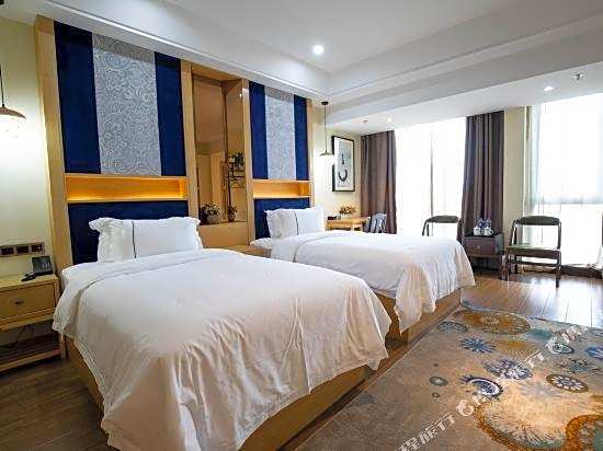 Starway Hotel (Ningbo University)