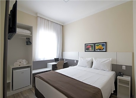 Double Room - PNE