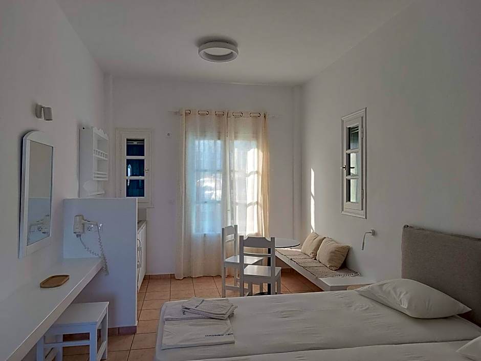 Photo 1 of 11 of Deluxe 2 Beds