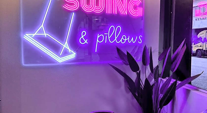 Swing & Pillows @ Beach Street