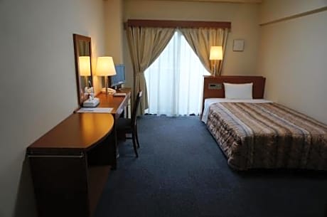 Double Room with Small Double Bed - Non-Smoking