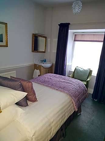 Single Room with Private External Bathroom