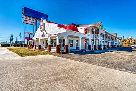 OYO Hotel Waco University Area I-35