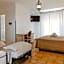 Delfino Beach - CDSHotels