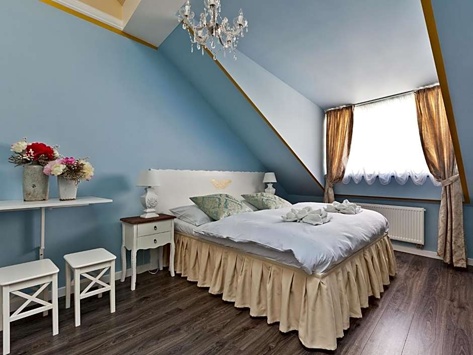 Cathedral Prague Apartments