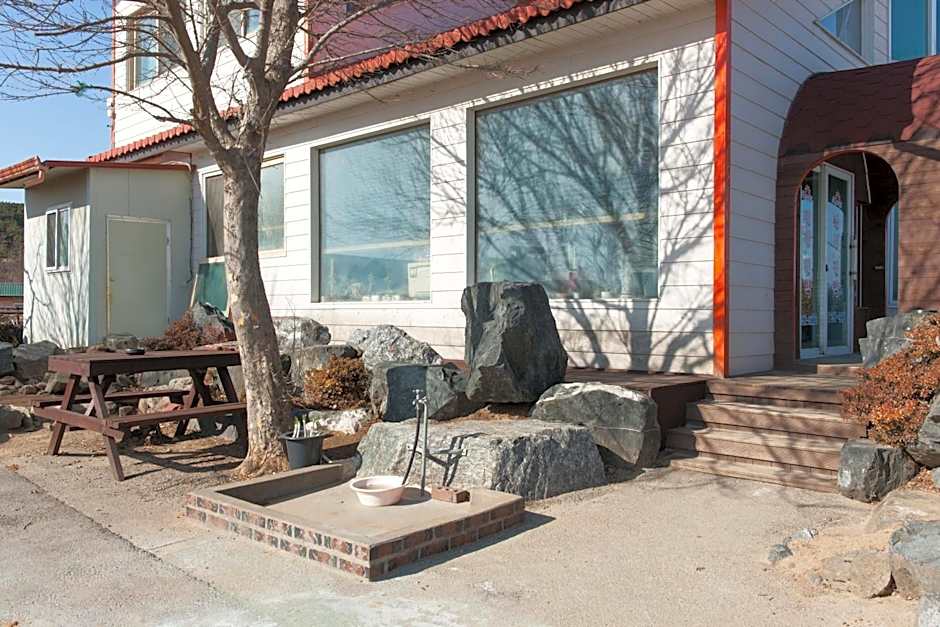 Sunrise Pension