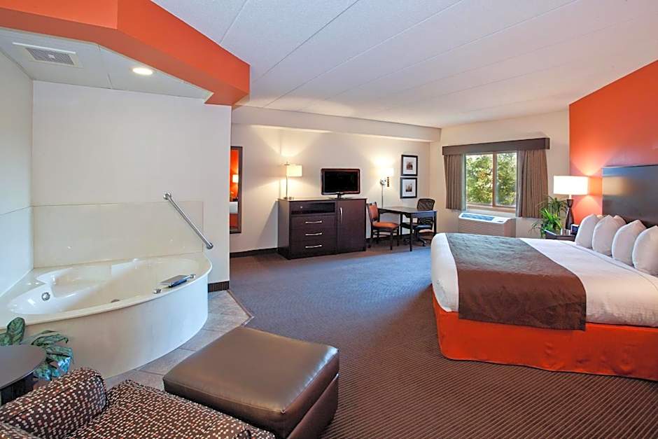 AmericInn by Wyndham Chanhassen