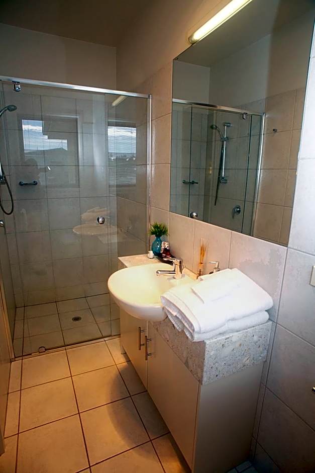 Hilltop Apartments Phillip Island