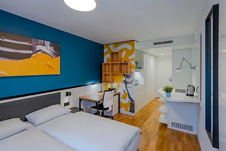 Dean's College Hotel