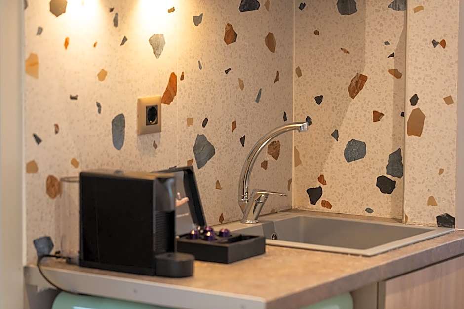 Horeizons Modern Living