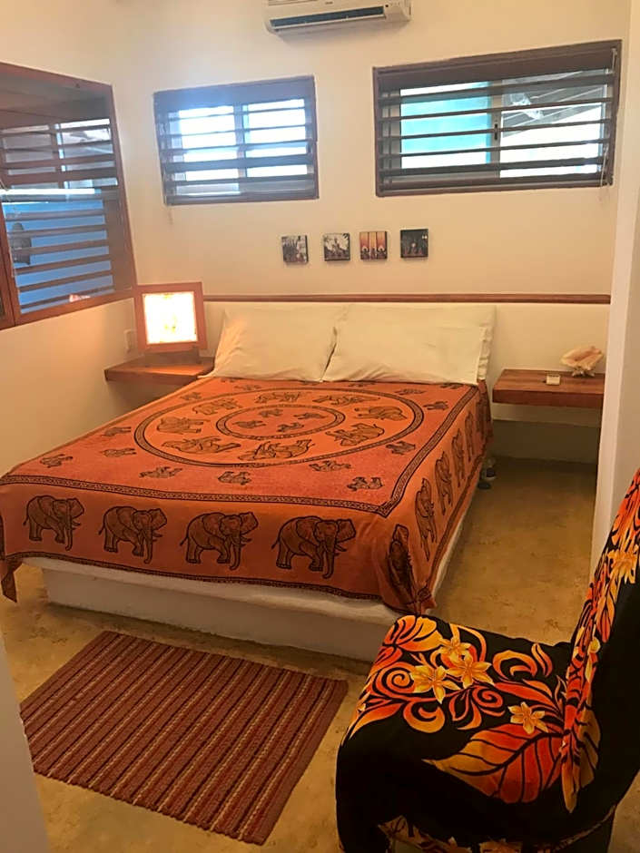 Casa de las Olas Surf & Beach Club